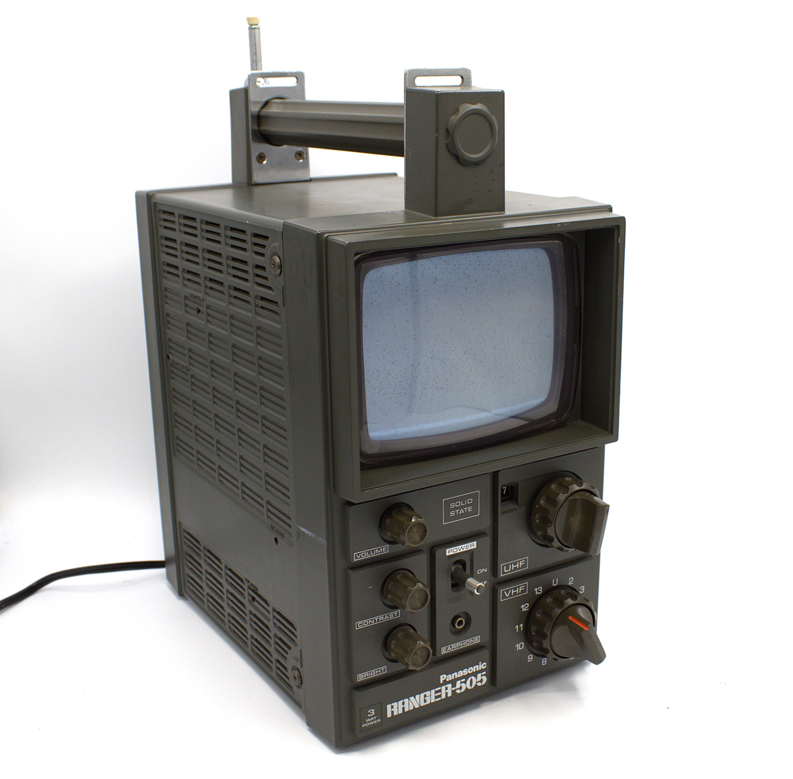 テレビ RANGER-505 Vintage 1970s Panasonic Ranger-505 TV B&W Portable Solid State CRT