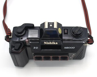 Vintage Nishika 3-D Four Lens Camera 30mm Quadra Lens System N8000