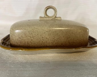 Mantequera vintage Mikasa / Mantequera de cerámica japonesa / Decoración de cocina rústica / Mantequera de gres marrón beige