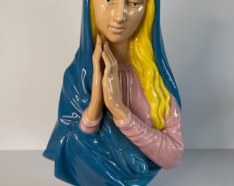Estatua de cerámica vintage de la Virgen María / Figurita religiosa retro azul y rosa / Decoración espiritual shabby chic