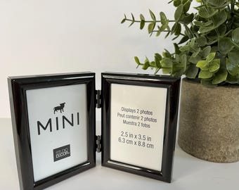 MINI foldable double photo frame / Small modern black frame / Decorative double frame / Minimalist gift idea