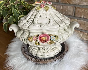 Sopera italiana de cerámica vintage con tapa / Terrina floral para sopa / Plato de servir ornamentado de estilo shabby chic / Centro de mesa de estilo victoriano