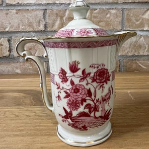 Vintage Chinoiserie Porcelain Teapot/ Pink Floral&Gold Decor/ Elegant Asian Style Tea Pot/ Vintage Gift for Her