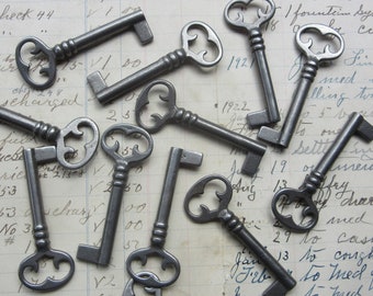 Price per Key Antique Key Never Used Uncut Hollow Barrel Style Industrial Gothic Art Skeleton Key Vintage Key Jewelry Supply Pendant Old Key