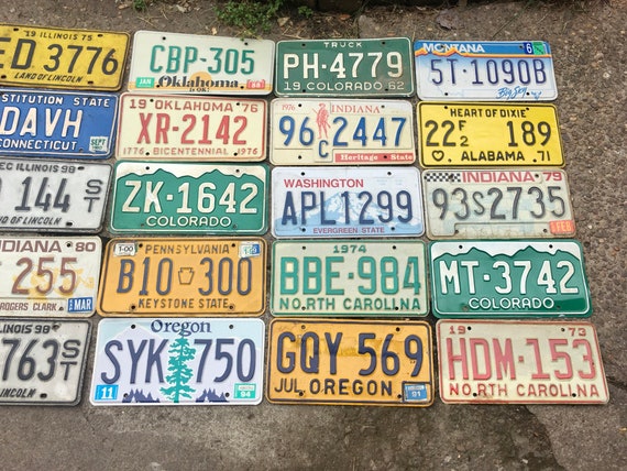 Fichier:Plaque d'immatriculation de la Guinée - 30x15cm.png - Wikipédia