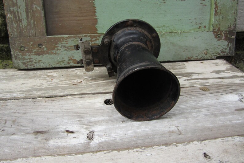 Antique Car Horn Ooga A Hoo Ga Auto Truck Vintage Metal Horn Etsy