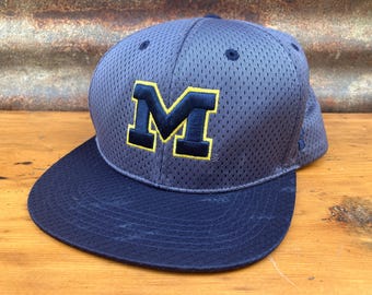 Authentic Michigan Wolverines Hat Officially Licensed Hat  display picture 3