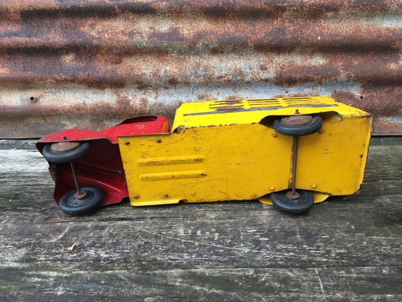 Vintage Metal Toy Truck Turner Toys Wapakaneta Ohio 1940s era Pressed Steel Truck Cab Delivery large 18 12 Inch Aged Old Toy Vehicle Old