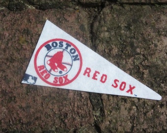 4 Inch Boston Red Sox Mini Pennant Vintage Baseball Pennant Felt Pennant Mini Flag Sports Collectible Sports Decor Gameroom Man Cave
