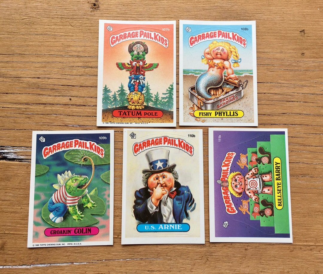 【即日発送/新品】ギーラカンス4 人気3色3袋＋ゲーリーにゃん玉 DAS3/0 Garbage Pail Kids Card Choice Tatum Pole, Fishy Phyllis, Croakin