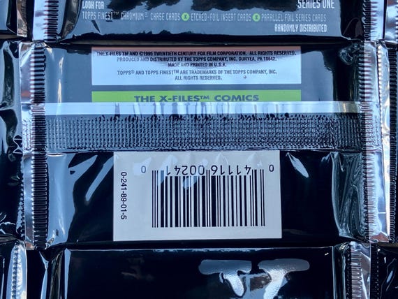 The X Files Trading Cards Topps Unopened Packs of Cards Season 1