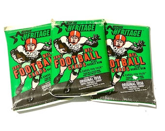2001 Topps Heritage Football Cards Vintage Pack of Football Cards Unopened Sealed Pack of Cards NFL Randomly Inserted 1956 Cards!