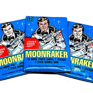 Topps James Bond 007 Moonraker Trading Cards Pack Vintage 1979 Sealed Unopened Pack of Collector Cards 10 Cards per Pack Licensed Movie