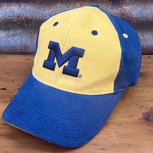 Authentic Michigan Wolverines Hat 90s Officially Licensed Hat Vintage Starter Hat 1990s College University Strap Back Cap Fashion