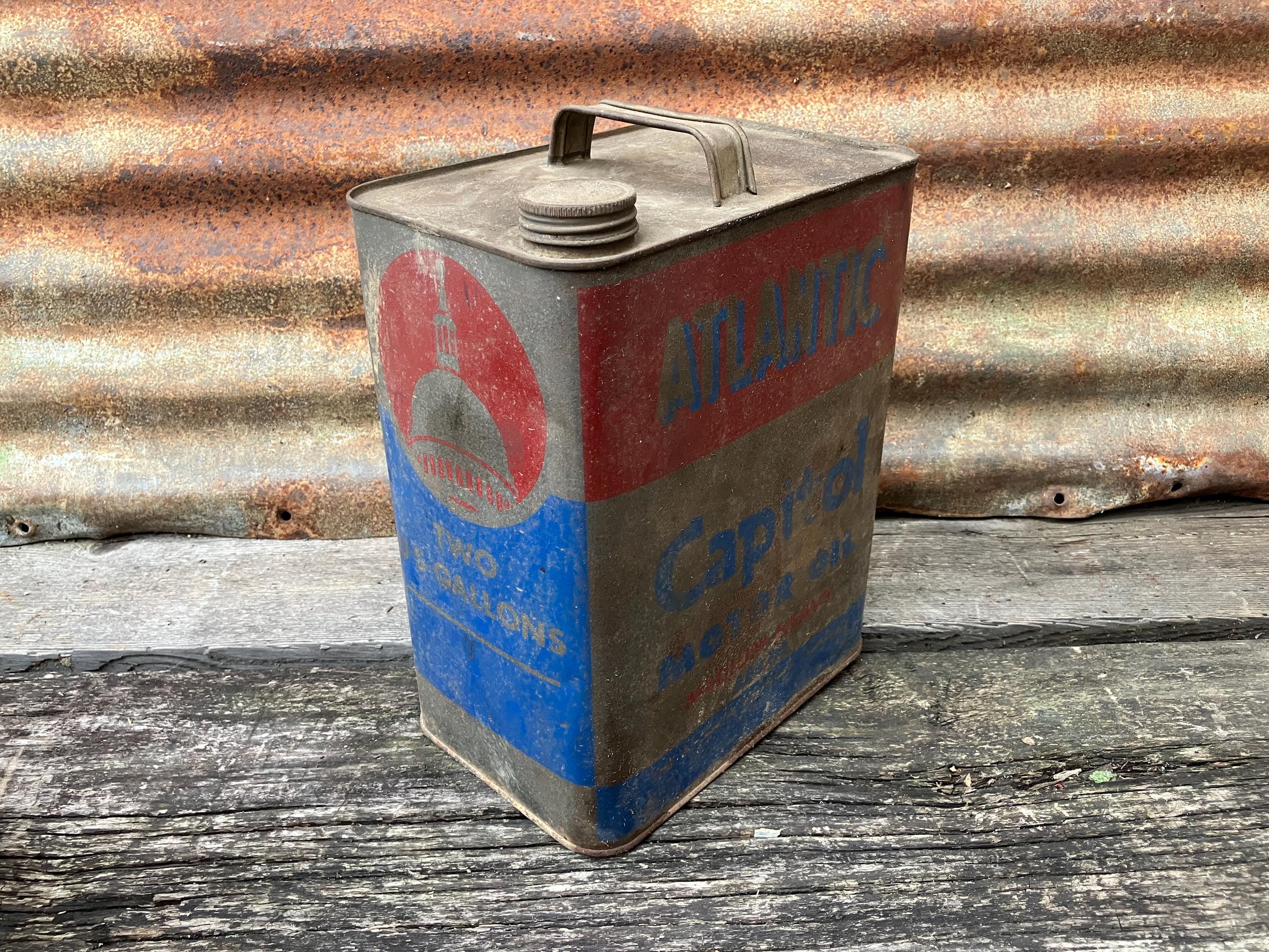 Vintage Original Atlantic Capitol Motor Oil Can 2 Gallon Emerald