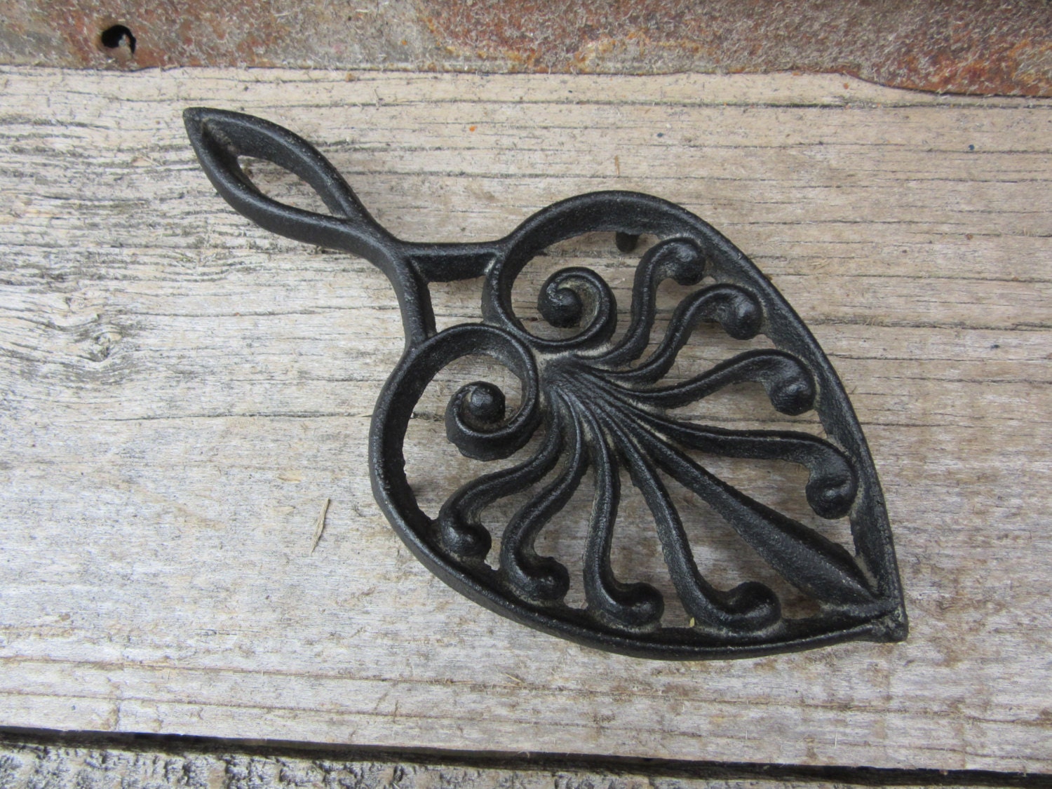 REDUCED Vintage Cast Iron Metal Trivet 1960s Trivet Plate Etsy