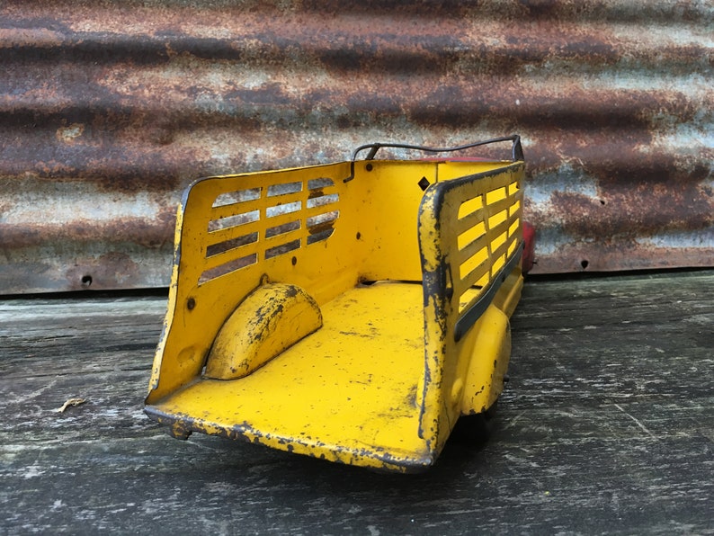 Vintage Metal Toy Truck Turner Toys Wapakaneta Ohio 1940s era Pressed Steel Truck Cab Delivery large 18 12 Inch Aged Old Toy Vehicle Old