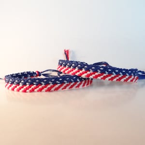 American Flag Friendship Bracelet – Handwoven Red White Blue Adjustable Cotton Bracelet, Patriotic Gift, 4th of July Jewelry, VSCO Style