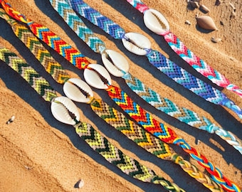 Seashell Beach Friendship Bracelet