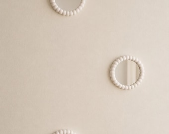 Juego de 3 espejos con cuentas / Decoración bohemia de resina en terracota o blanco