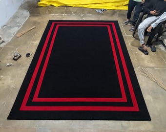 Hand Tufted Wool Area Rug | Black and Red Border Modern Carpet For Living Room