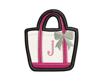 Wzór haftu na zawieszkę do torby typu tote bag z kokardą | Plik do haftu maszynowego na zawieszkę do torby typu coquette ITH