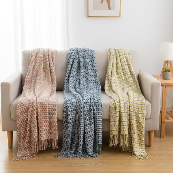 Grand plaid géométrique tissé à franges : jeté de salon de style scandinave