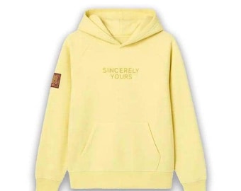 Mit freundlichen Grüßen Ihr Matter Salish Yellow Hoodie