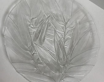 Vintage Clear Glass Serving Platter With Bamboo Design