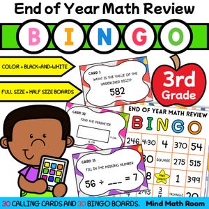Peut inclure: Jeu éducatif de révision mathématique avec le mot "BINGO" en lettres colorées. Comprend des cartes d'appel, des planches de bingo et une illustration de dessin animé d'un élève avec une tablette. Le texte indique "End of Year Math Review" et "3rd Grade".