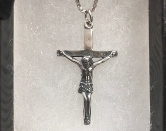 Boys Sterling Silver Oxidized Religious Catholic Crucifix Cross Pendant Necklace