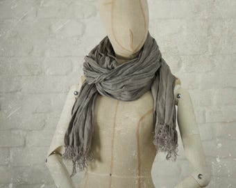 FROST GREY LINEN scarf | soft fringe