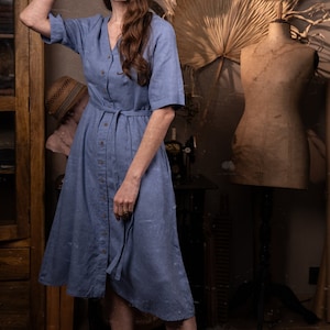 linen dress AMELIE | vintage dress | french dress | V-neck dress | buttoned dress | summer linen dress | retro dress | linen summer dress