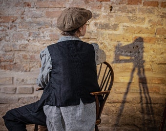 buttoned linen vest PHOTOGRAPHER, loose fit, two welt pockets, classic linen waistcoat, button up vest, linen gilet