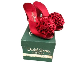 Vintage 1950s 60s Daniel Green Wine Colored Peep Toe Satin Boudoir Slippers Heels Mules // Size 7 1/2 N
