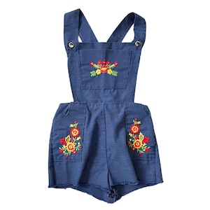 Vintage Girls&#39; Cottagecore Shortie Overalls  // Size 6 7