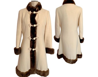 Vintage 1960s Joseph Magnin Cream Wool and Faux Fur Jacket Coat // XS S