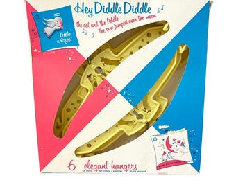 ヴィンテージ 新品 古物 アラン・ジェイ 子供用ハンガー「ヘイ