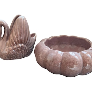 Vintage 1950s Pair of Gonder Pottery Vases Planters French Lilac E-12 E-44 Fluted Vase and Swan