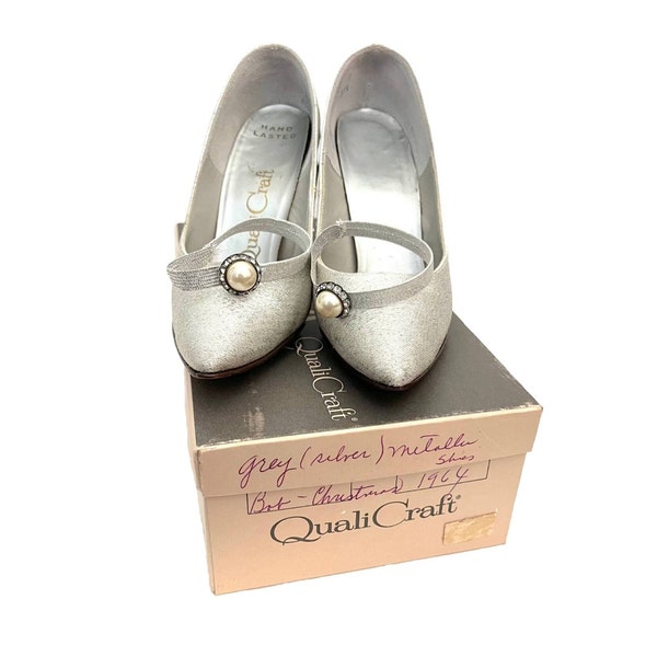 Vintage 1950s 60s QualiCraft Silver Metallic Heels and Ankle Bracelets  // Size 5 1/2