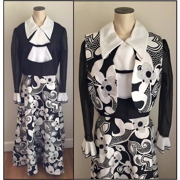 Vintage 1960s 70s Misses'  Black and White Mod Flower Maxi Dress Vest Set Medium 6 8