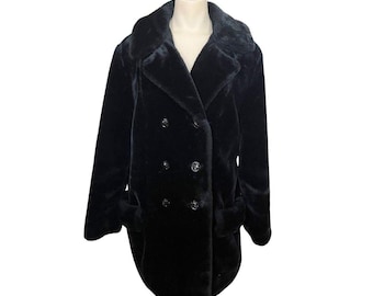 Vintage 1970s Styled by Davis of Boston Black Fur Jacket