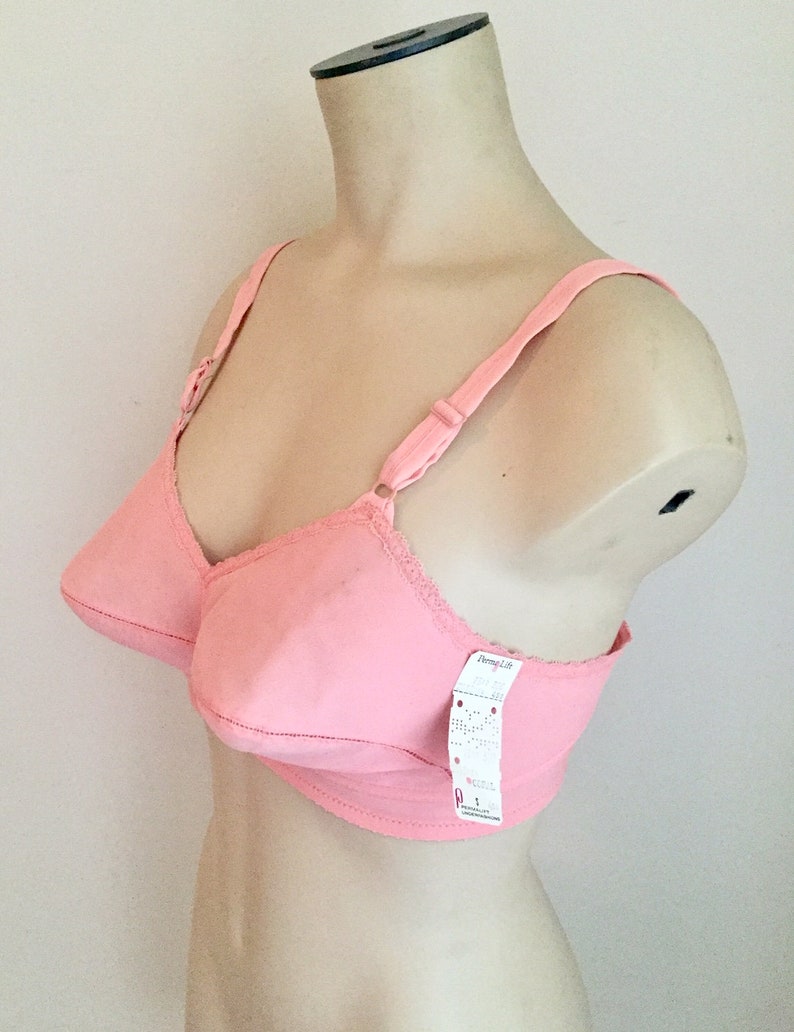 Vintage 1950s 1960s Coral Pink Perma-Lift by Kayser Bullet Bra 32C Deadstock New old Stock