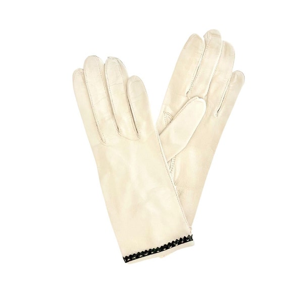 Vintage 1950s 60s Kay Fuchs Kay Gloves Ladies' White Leather Gloves with Fur Tufts // Size 6 1/2