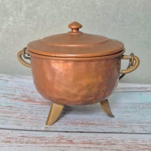 Vintage French Copper Mini Pot with Lid Tripod Villedieu Rustic Decor