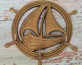 Vintage Brass Sailboat Key Holder, Nautical Wall Hook Rack with 3 Hooks