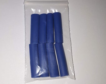 8x 5mm White Yellow Blue Coloured Plastic Shoelace Aglets tips with heat shrink action. Perfect for Crafting or Mending.