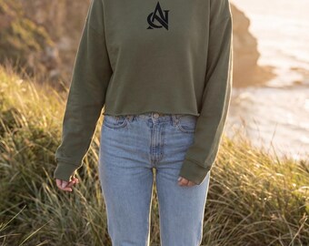 Sweat à capuche court avec logo brodé ANARCRIS - Sweat-shirt en polaire à ourlet brut pour femme