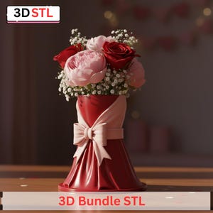 Könnte beinhalten: Eine rote Vase mit Schleifendesign, die einen Strauß aus roten Rosen, rosa Pfingstrosen und weißem Schleierkraut hält. Die Vase trägt unten den Text "3D Bundle STL" und oben "3D STL".