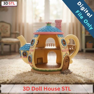 Könnte beinhalten: Ein 3D-Puppenhaus in Form einer Teekanne mit gelbem Äußeren, blauem Schindeldach und rosa Verzierungen. Es verfügt über eine braune Tür, mehrere runde Fenster, einen Schornstein und einen offenen Innenraum. Text 3D STL und Digital File Only.